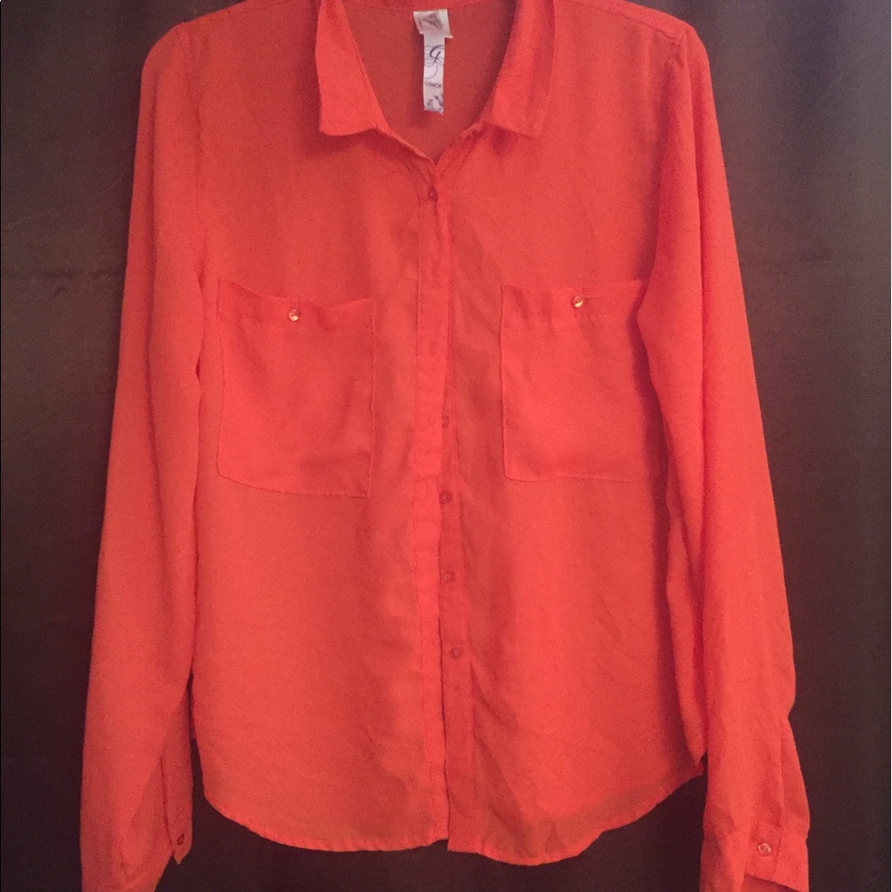 Button up collared shirt